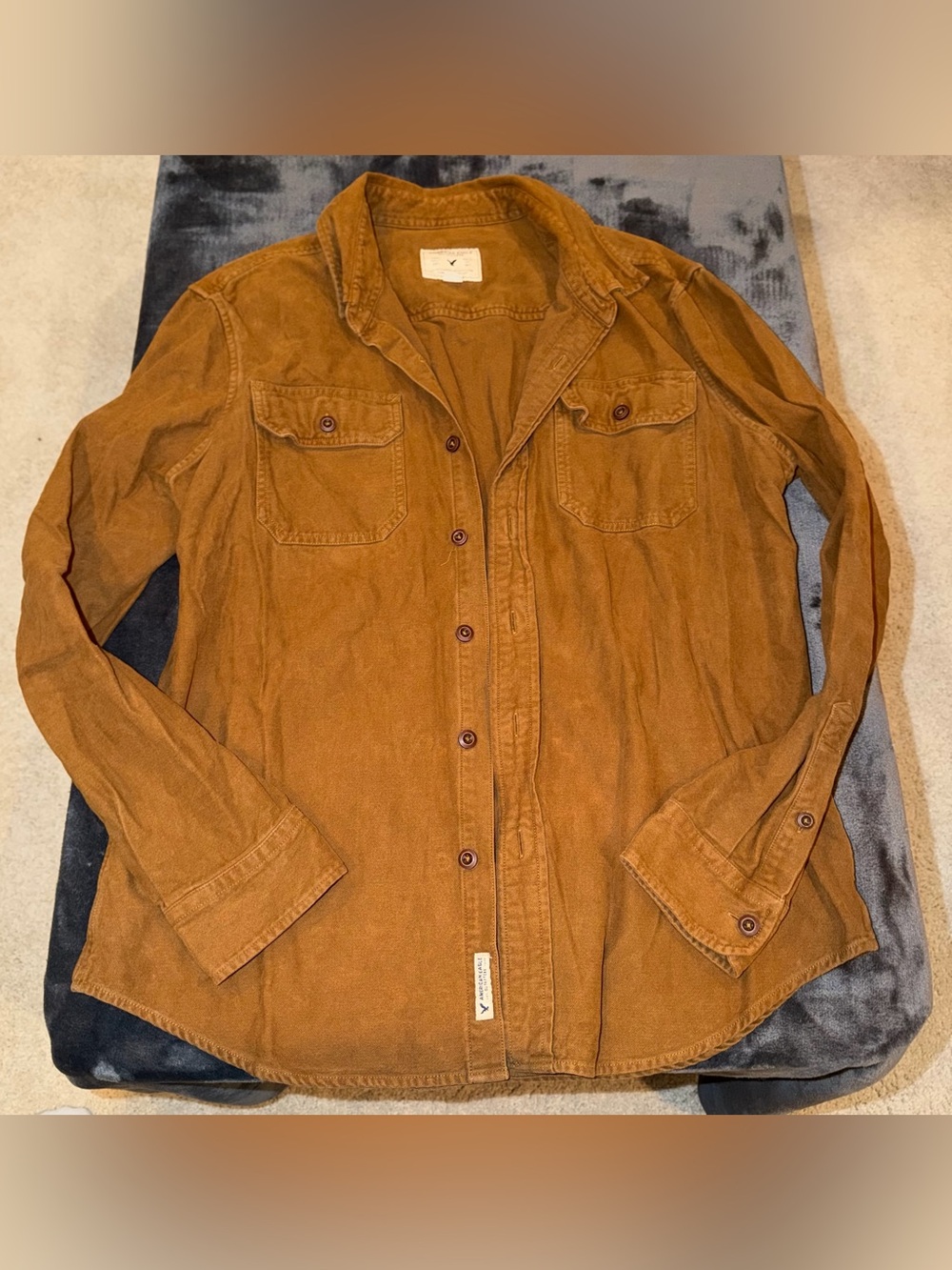 American Eagle Corduroy Button-Down Shirt Size Large
